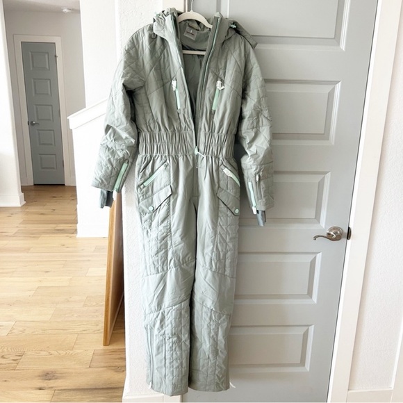 New Free People All Prepped Ski Suit Greyed Olive- Small - Picture 2 of 6